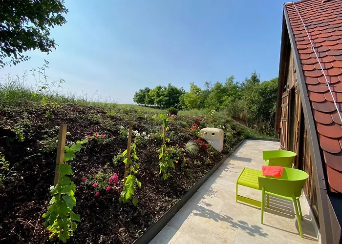 Weinkeller Roeschitz Holiday home Roggendorf